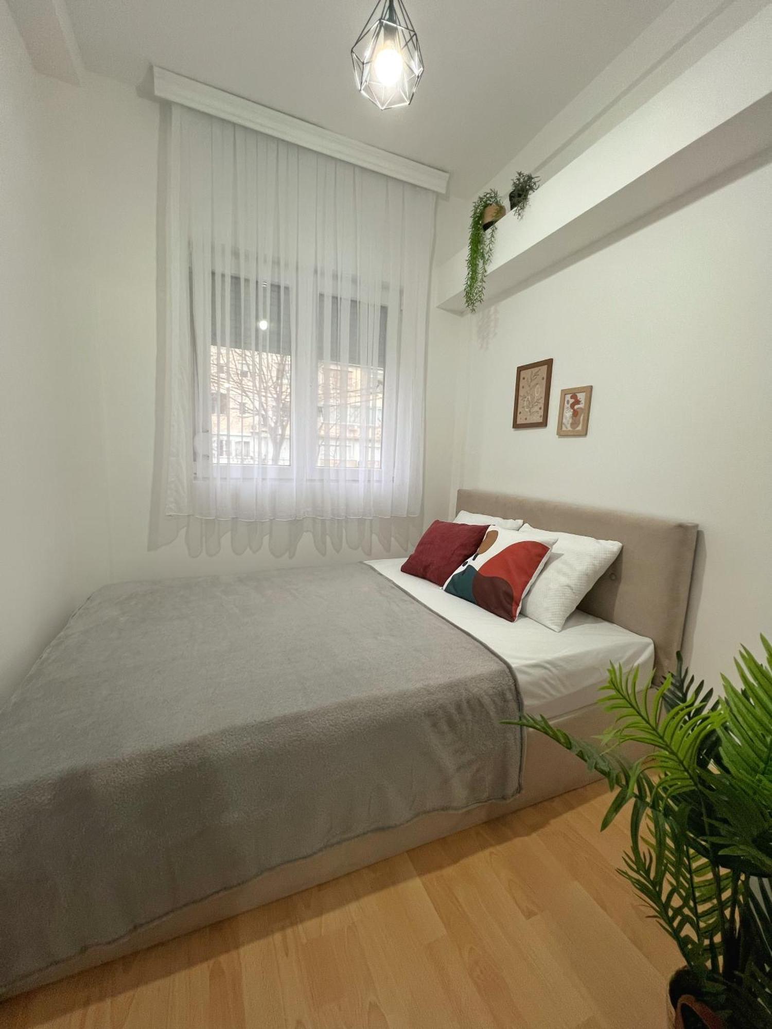 Charming 2 Bedroom Apartment Skopje Exterior foto